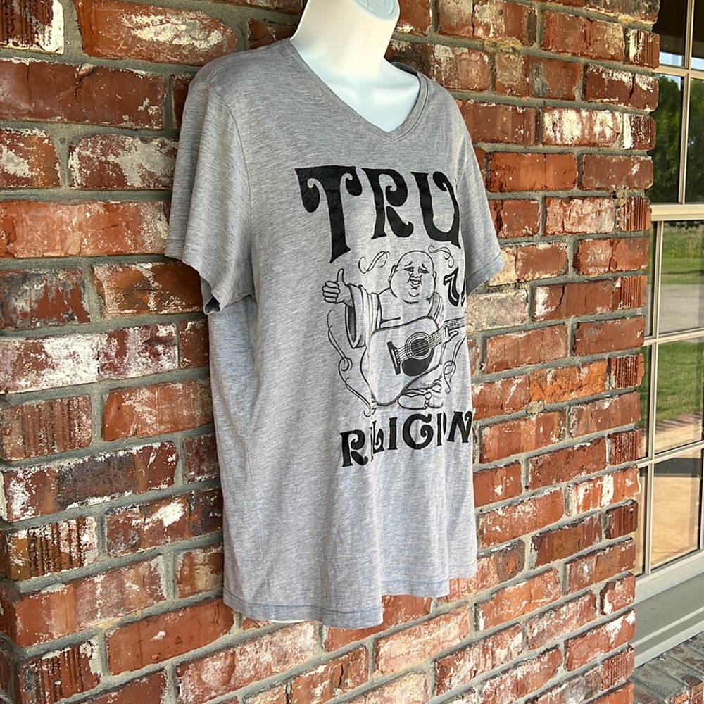 True Religion gray Graphic Tee shirt size large - Picture 2 of 5
